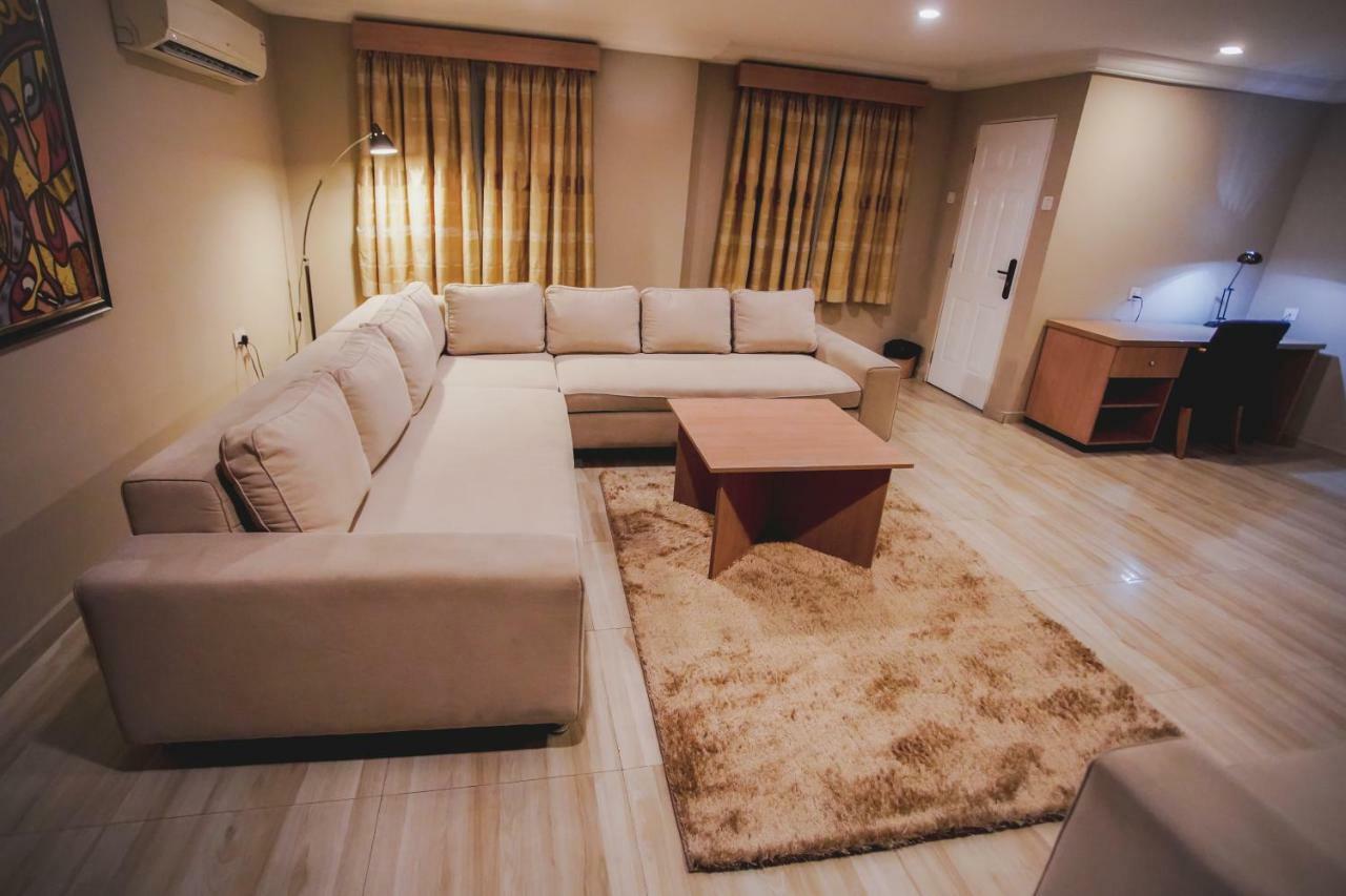 Visa Karena Hotels Port Harcourt Dış mekan fotoğraf