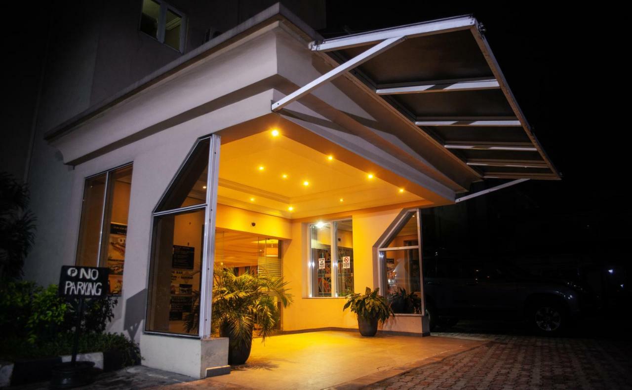 Visa Karena Hotels Port Harcourt Dış mekan fotoğraf