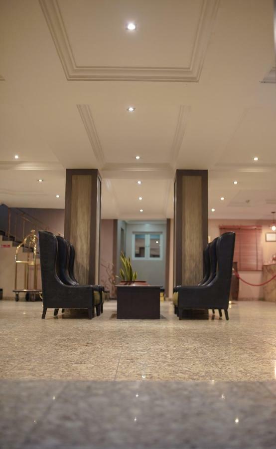 Visa Karena Hotels Port Harcourt Dış mekan fotoğraf